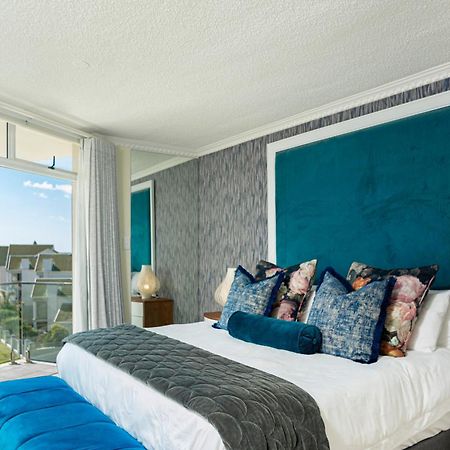 Dolphin Bay Boutique Hotel And Spa Port Elizabeth Exterior photo