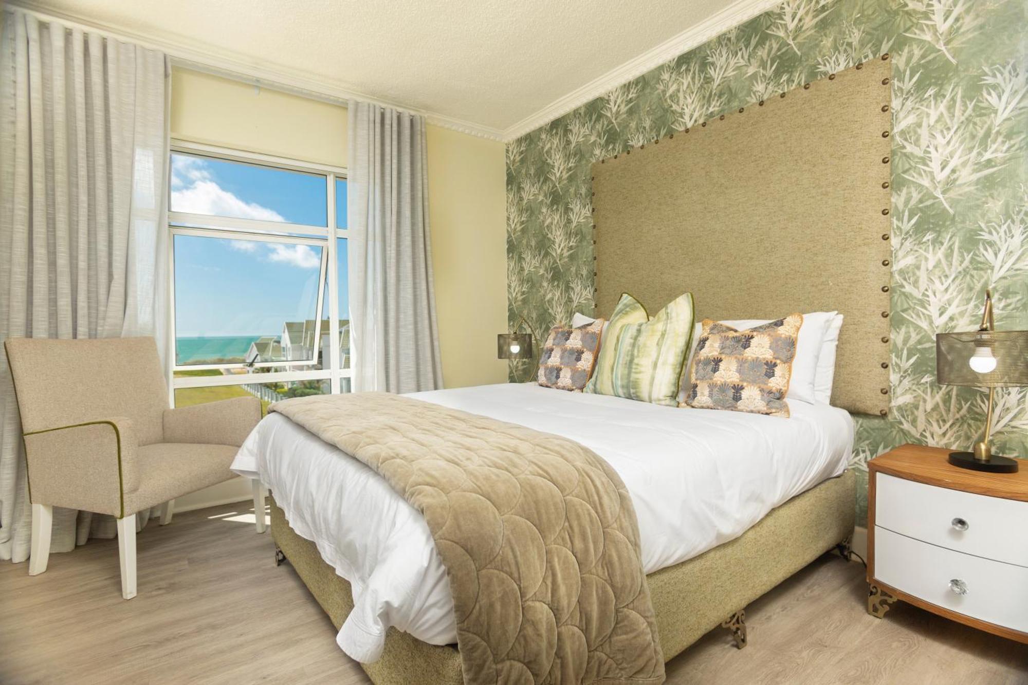 Dolphin Bay Boutique Hotel And Spa Port Elizabeth Exterior photo