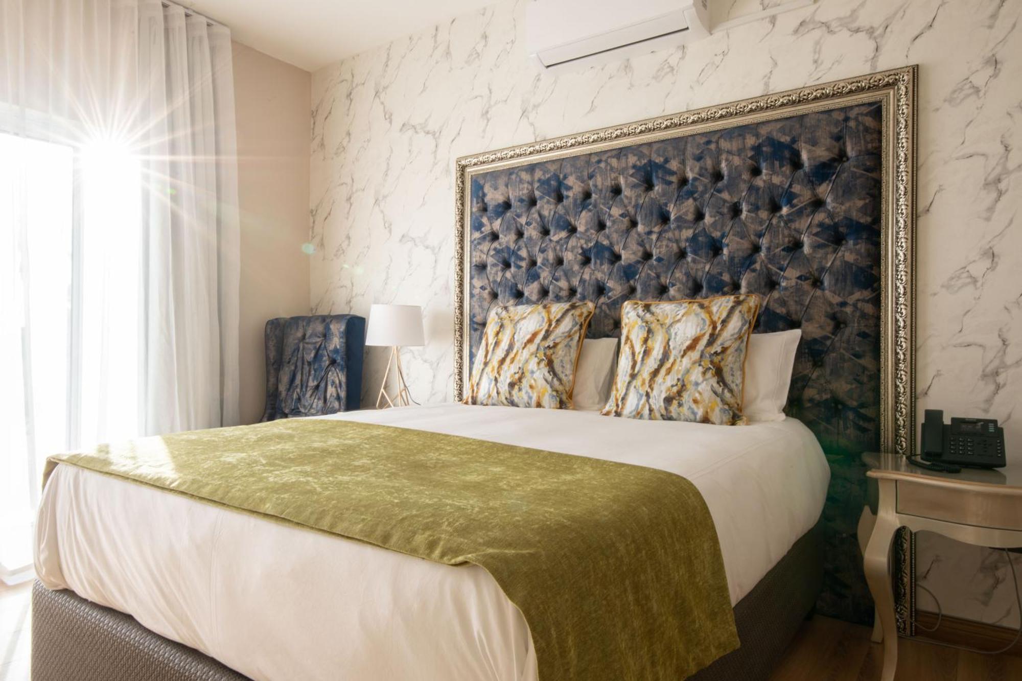 Dolphin Bay Boutique Hotel And Spa Port Elizabeth Exterior photo